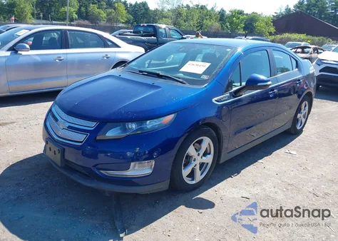 2013 Chevrolet Volt из США, поврежденный, VIN 1G1RD6E44DU105674